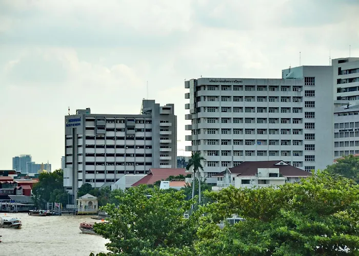 Norn Riverside - นอนริมน้ำ Hotel