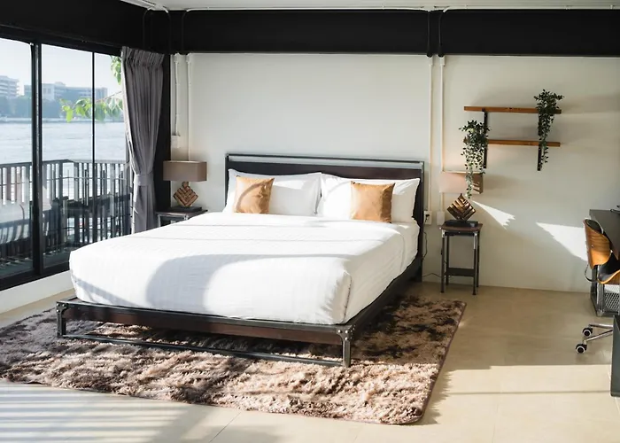 Norn Riverside - นอนริมน้ำ Hotel Bangkok