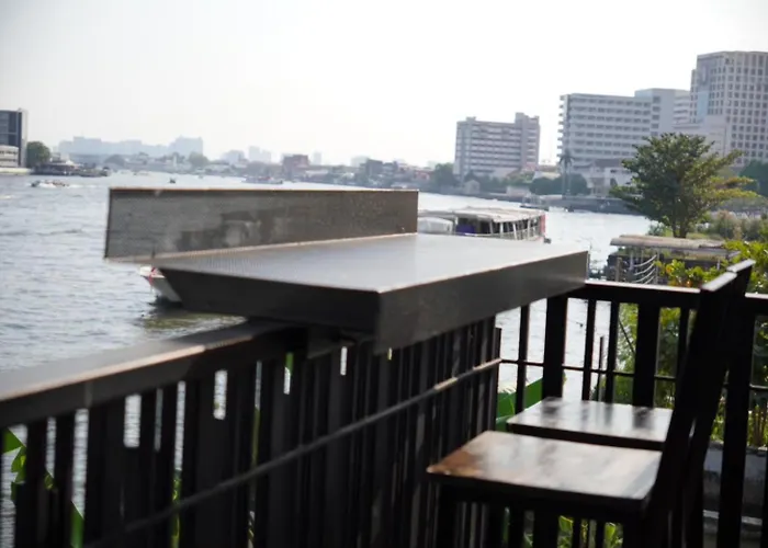 Hotel Norn Riverside - นอนริมน้ำ