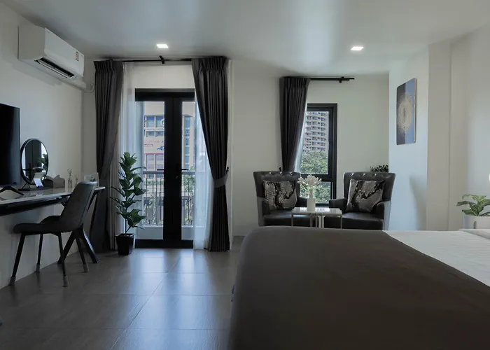 Hotel Norn Riverside - นอนริมน้ำ Bangkok