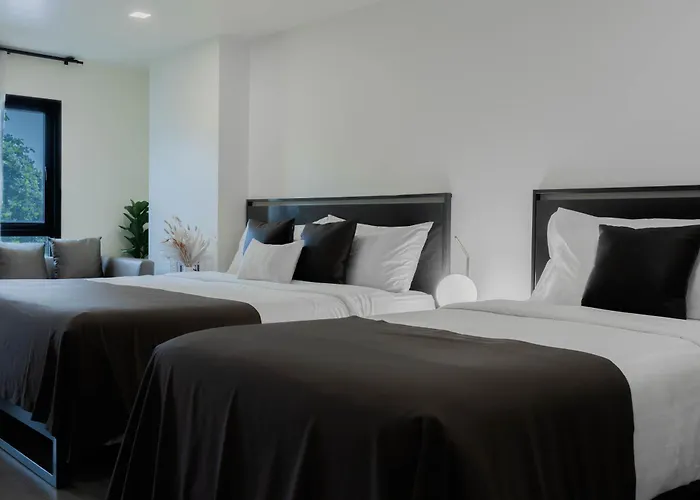 Hotel Norn Riverside - นอนริมน้ำ Bangkok